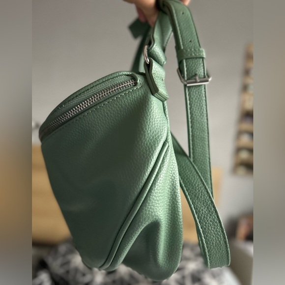 Co Lab - Rocca Crossbody Purse - Picture 5 of 9